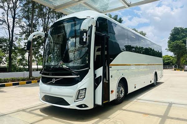 VOLVO 45-Seater Luxury Coach